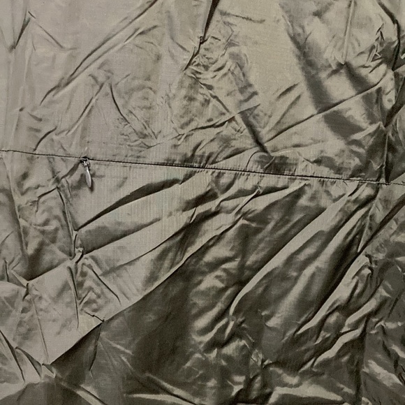 Moving Sale❗️ GAP Jacket - Picture 5 of 6